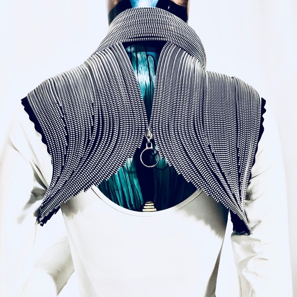 One of Hand sawn zipper vest; from Styled 2 Rock - Picture 4 of 8